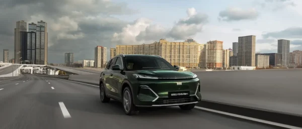 Geely EX5 EM-i стал самым продаваемым гибридом в России по итогам июня